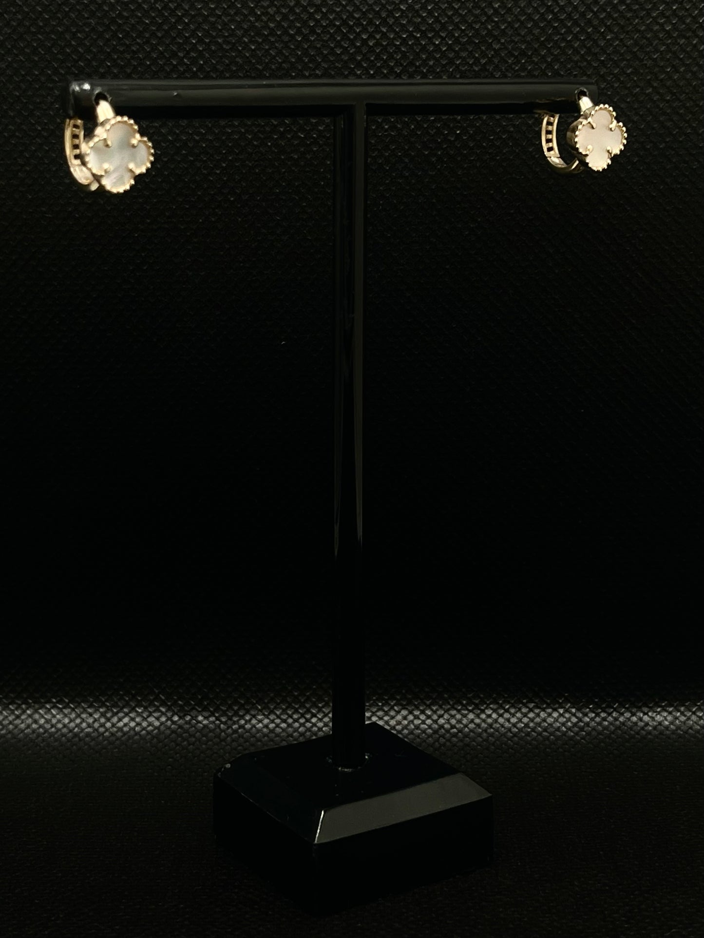 14K Flower Earrings 2.4 g