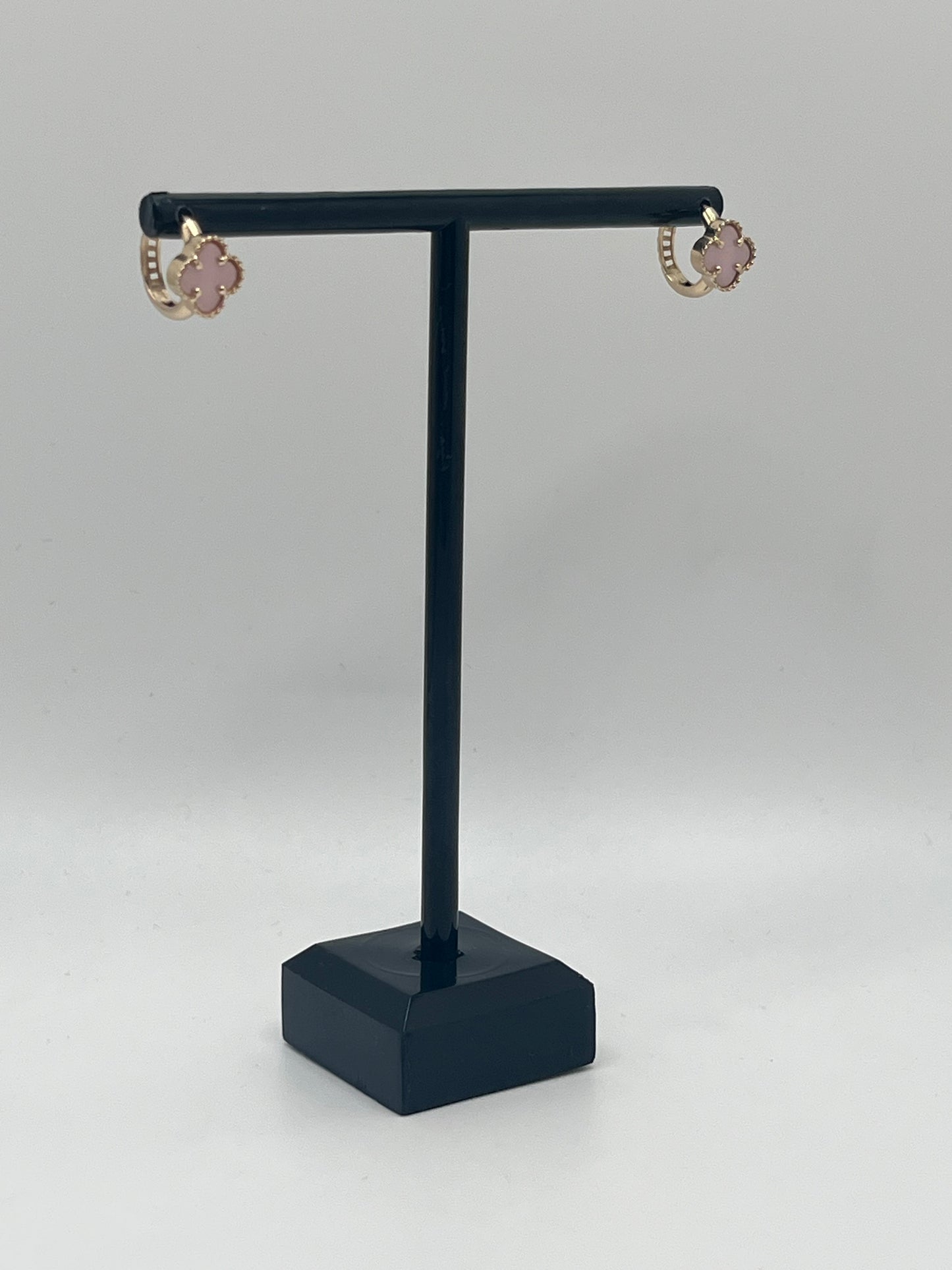 14K Flower Earrings 2.9 g