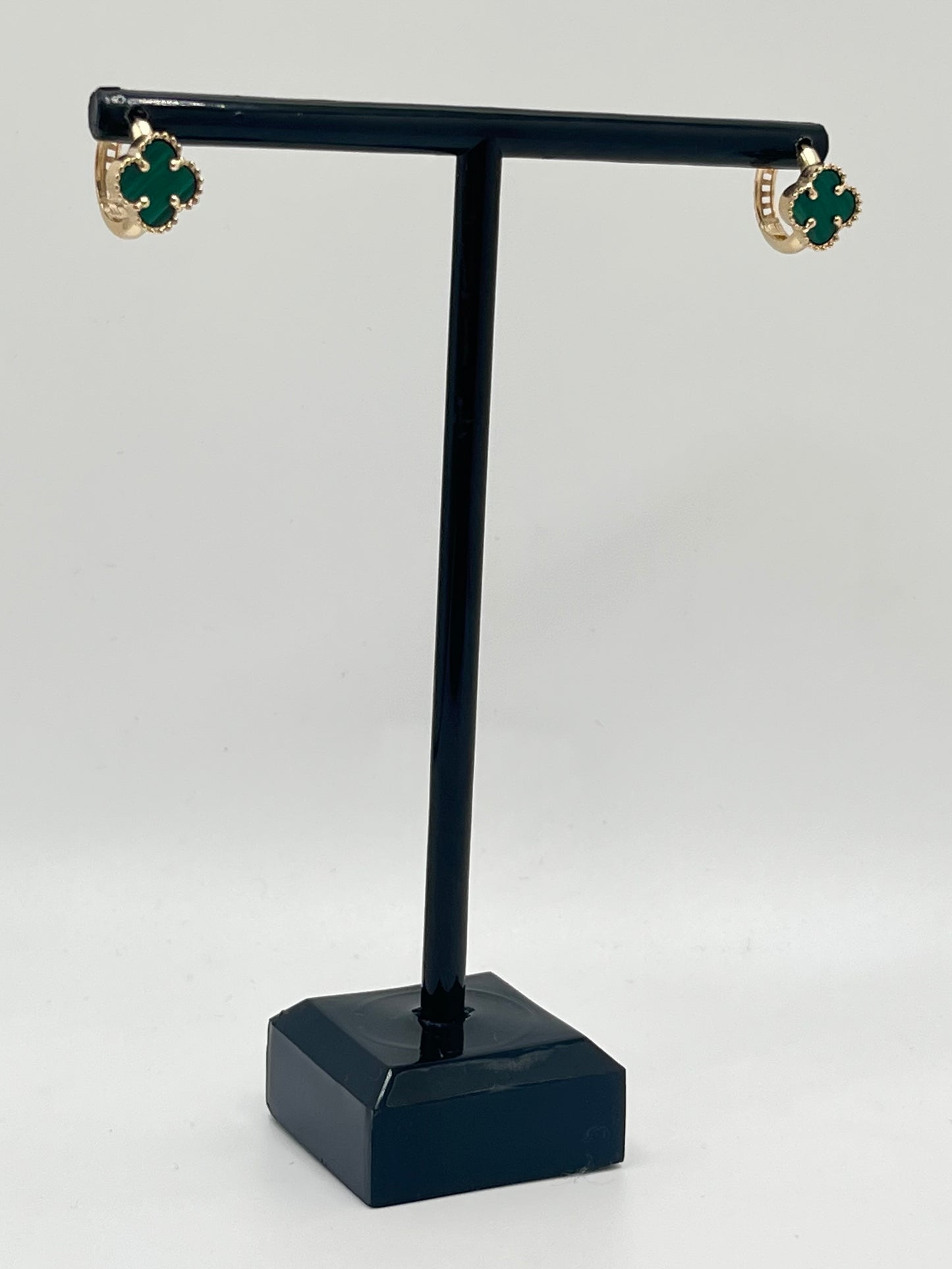 14K Flower Earrings 2.6 g